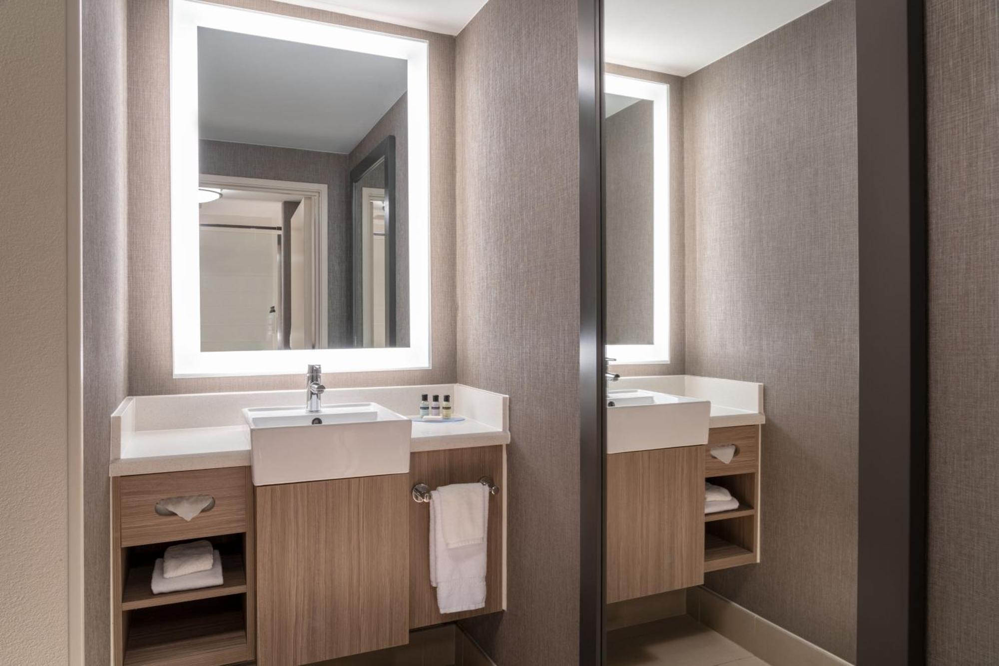 Springhill Suites West Mifflin Exteriör bild