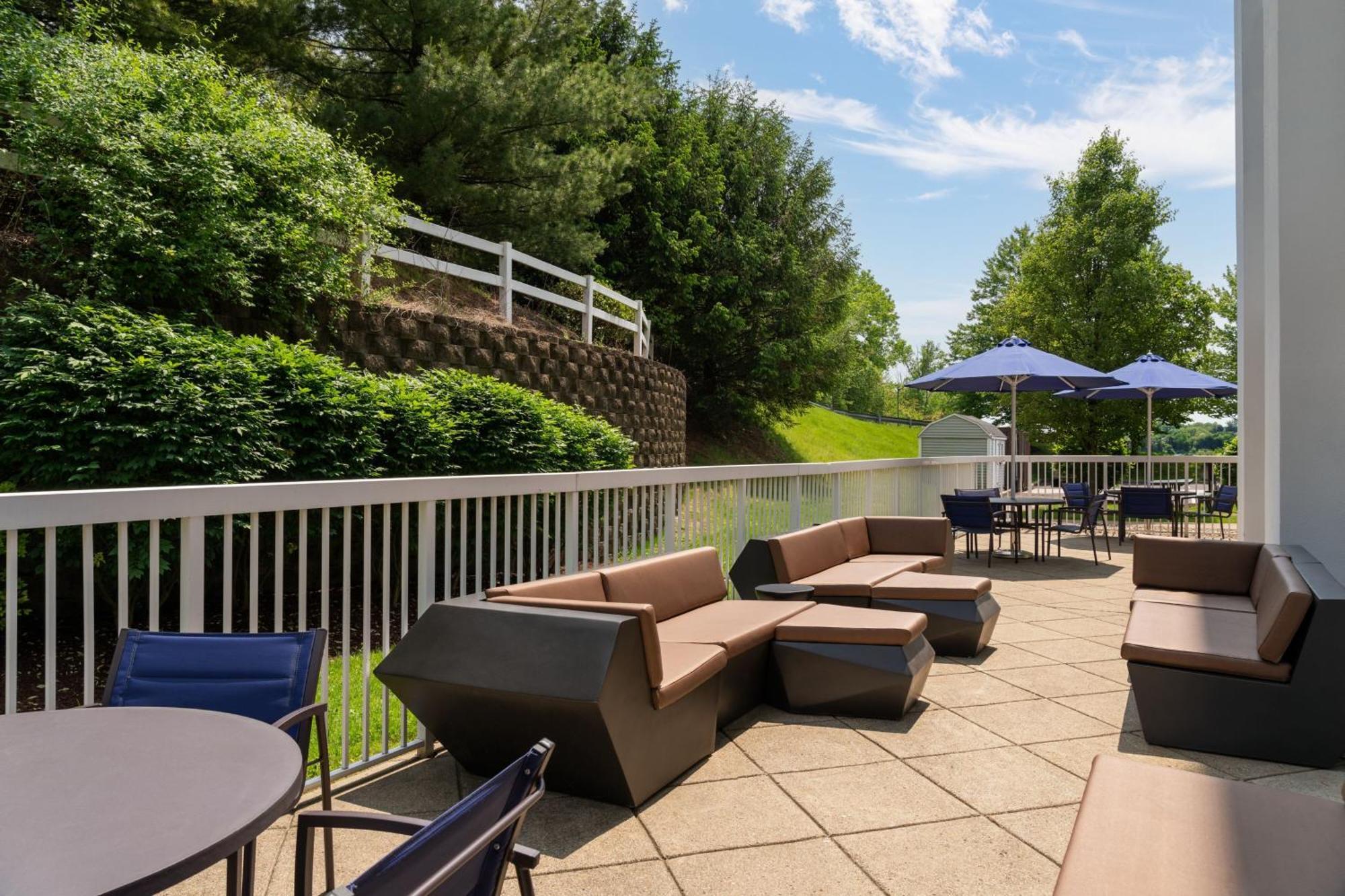 Springhill Suites West Mifflin Exteriör bild